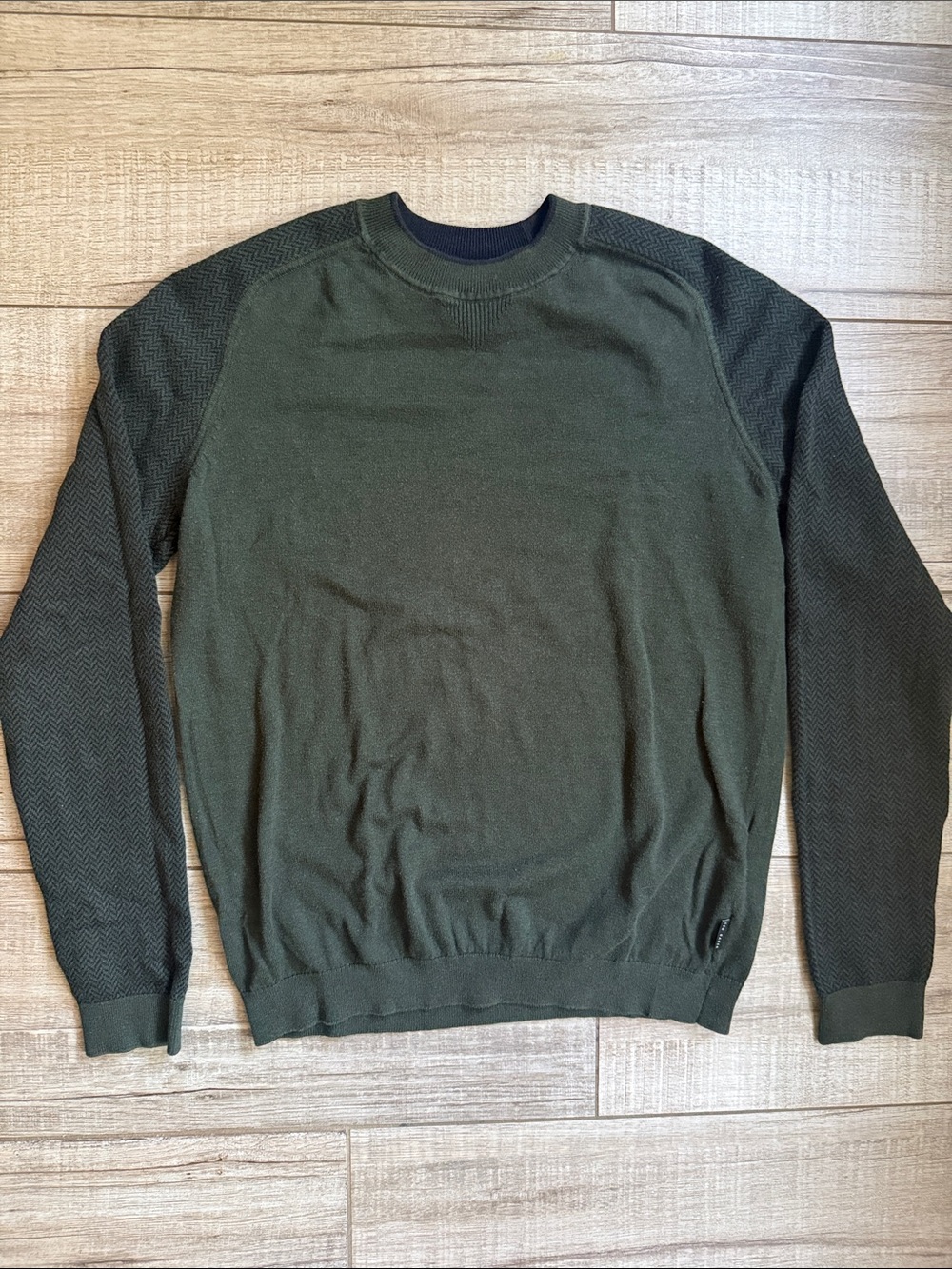 Ted Baker London Olive Green Chevron Sleeve Crewneck Sweater Size 2 S